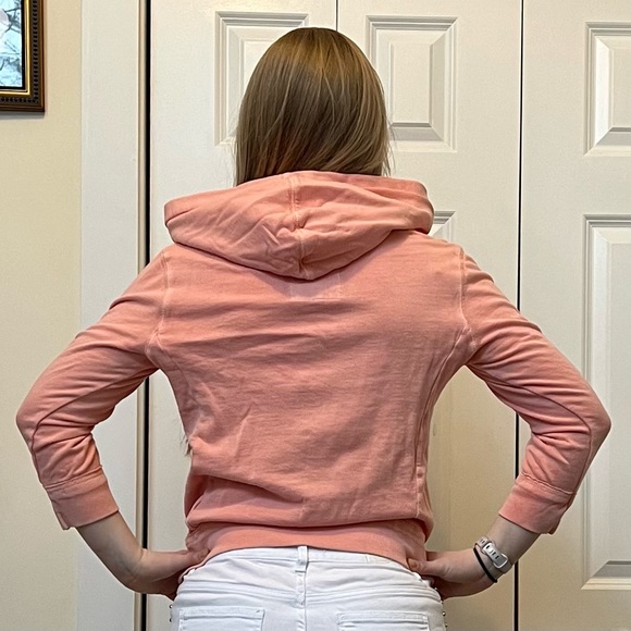 Vintage American Eagle Salmon Color 3/4 Sleeve Graphic Hoodie Women’s Size Small - Picture 9 of 14